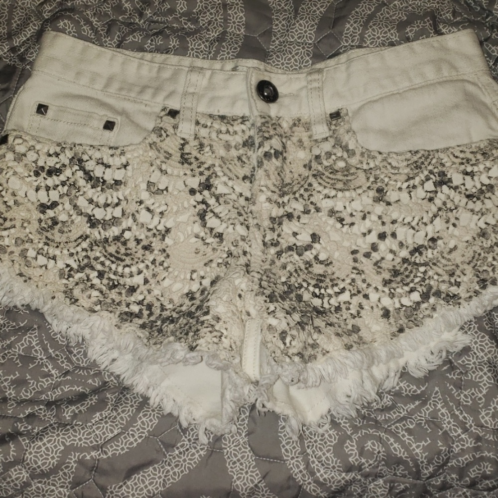 Daytrip short